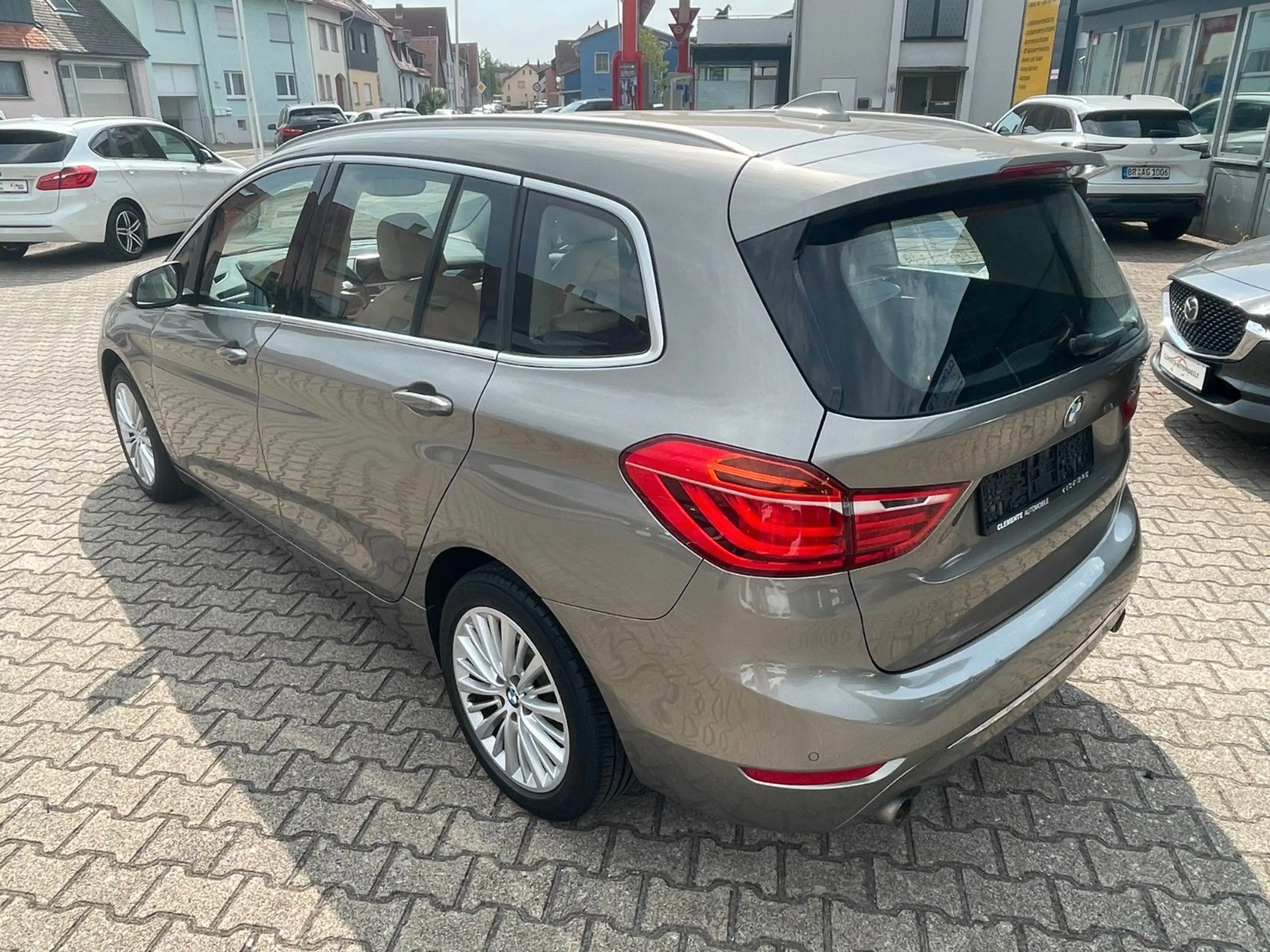 BMW 220 iA Gran Tourer Luxury Line*Leder*Navi*AHK*LED — photo 29