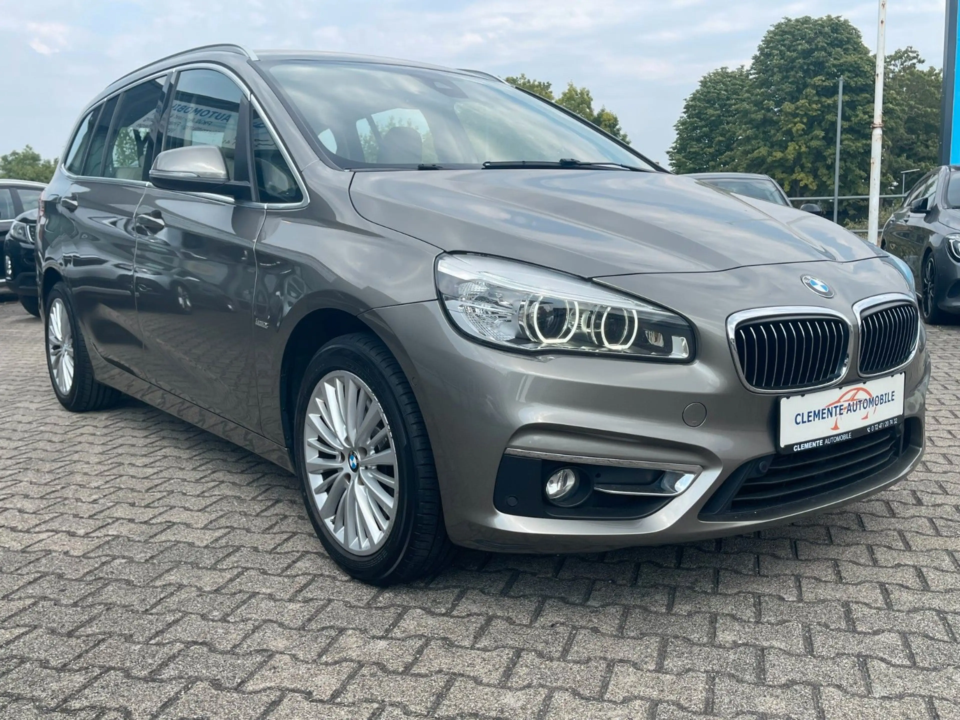 BMW 220 iA Gran Tourer Luxury Line*Leder*Navi*AHK*LED — photo 4