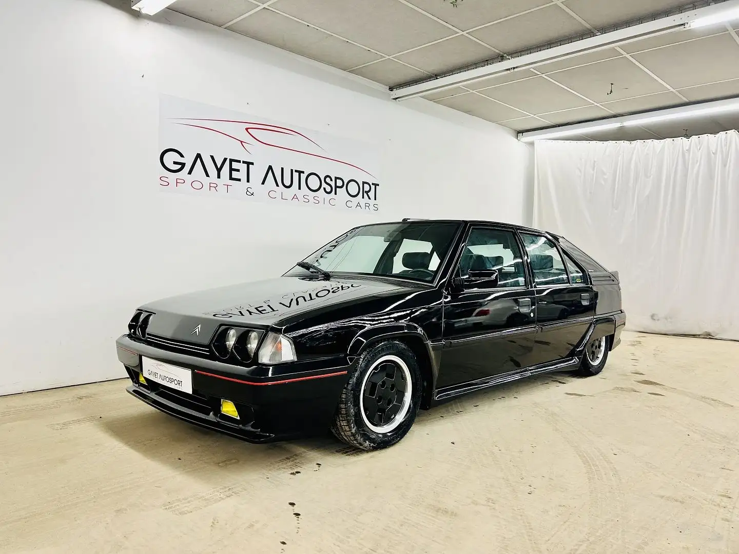 Citroen BX 16 SOUPAPES Noir - 1