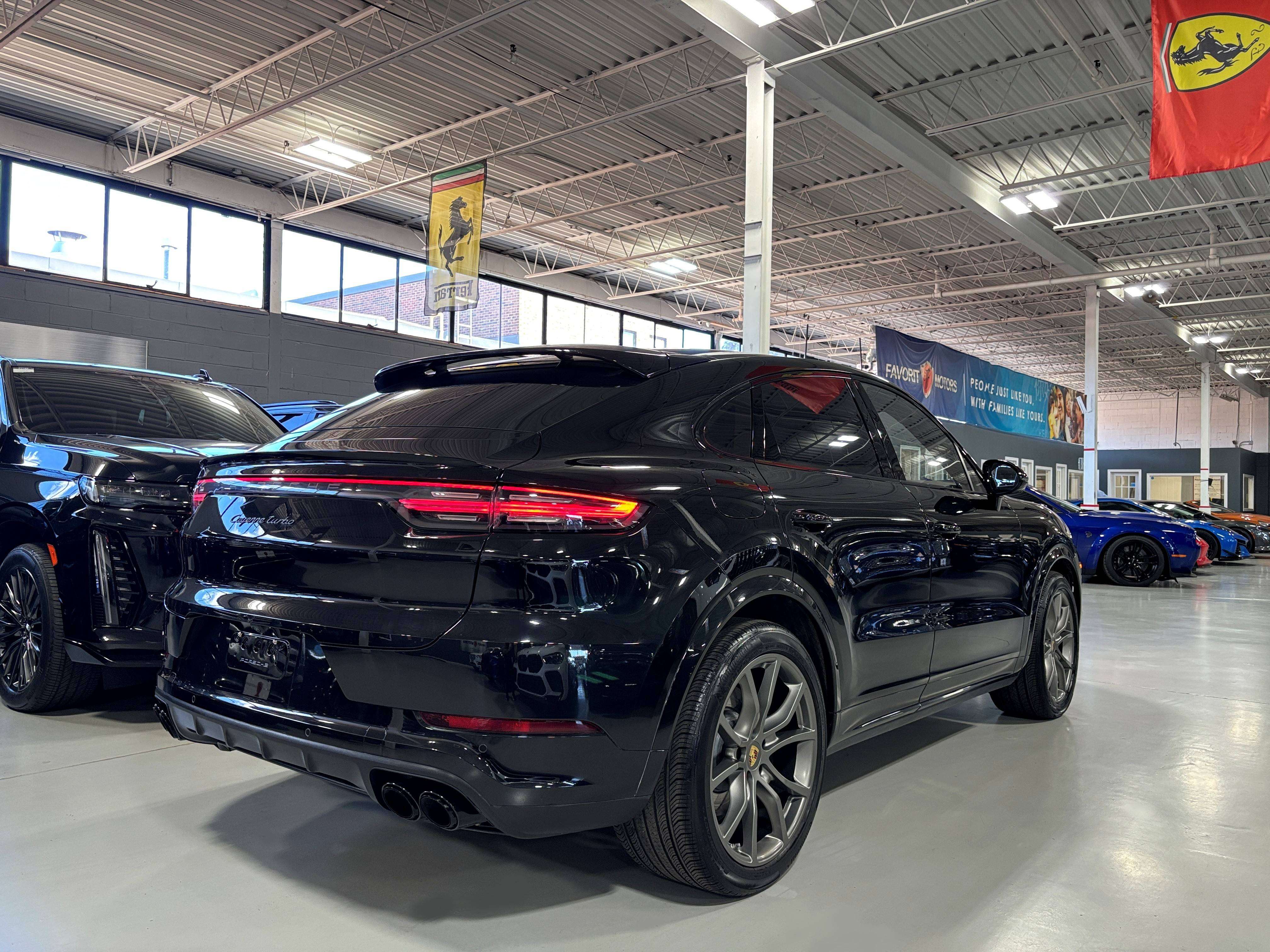 2023 Porsche Cayenne Coupe Turbo