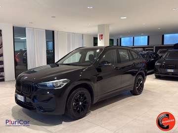 sDrive16d auto Navi BlackPack Cerchi 17”
