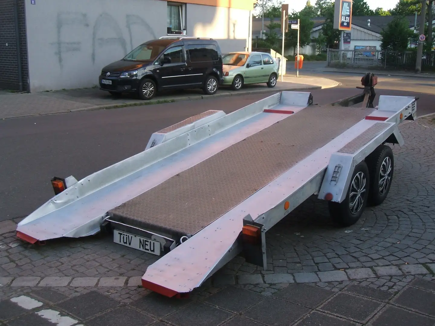 Obermaier 2,0 t-Carkeeper-ALU*PKW Kipp-Trailer*TÜV-NEU Gris - 1
