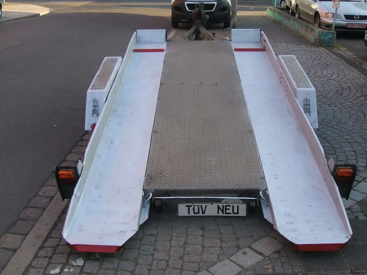 Obermaier 2,0 t-Carkeeper-ALU*PKW Kipp-Trailer*TÜV-NEU Gris - 2