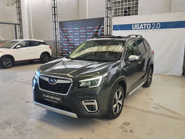 Subaru Forester Forester 2.0i Premium lineartronic 4x4