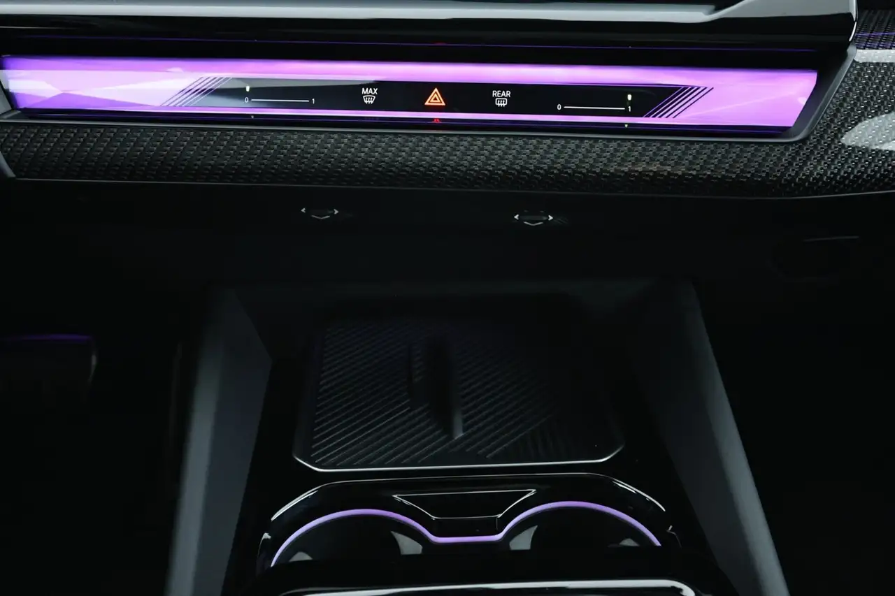 BMW 520 i M Sport Lt|Pano|HUD|PAs+360h&k|4xSH|AHK 360° ACC 12