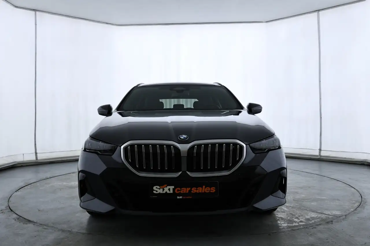 BMW 520 i M Sport Lt|Pano|HUD|PAs+360h&k|4xSH|AHK 360° ACC 2