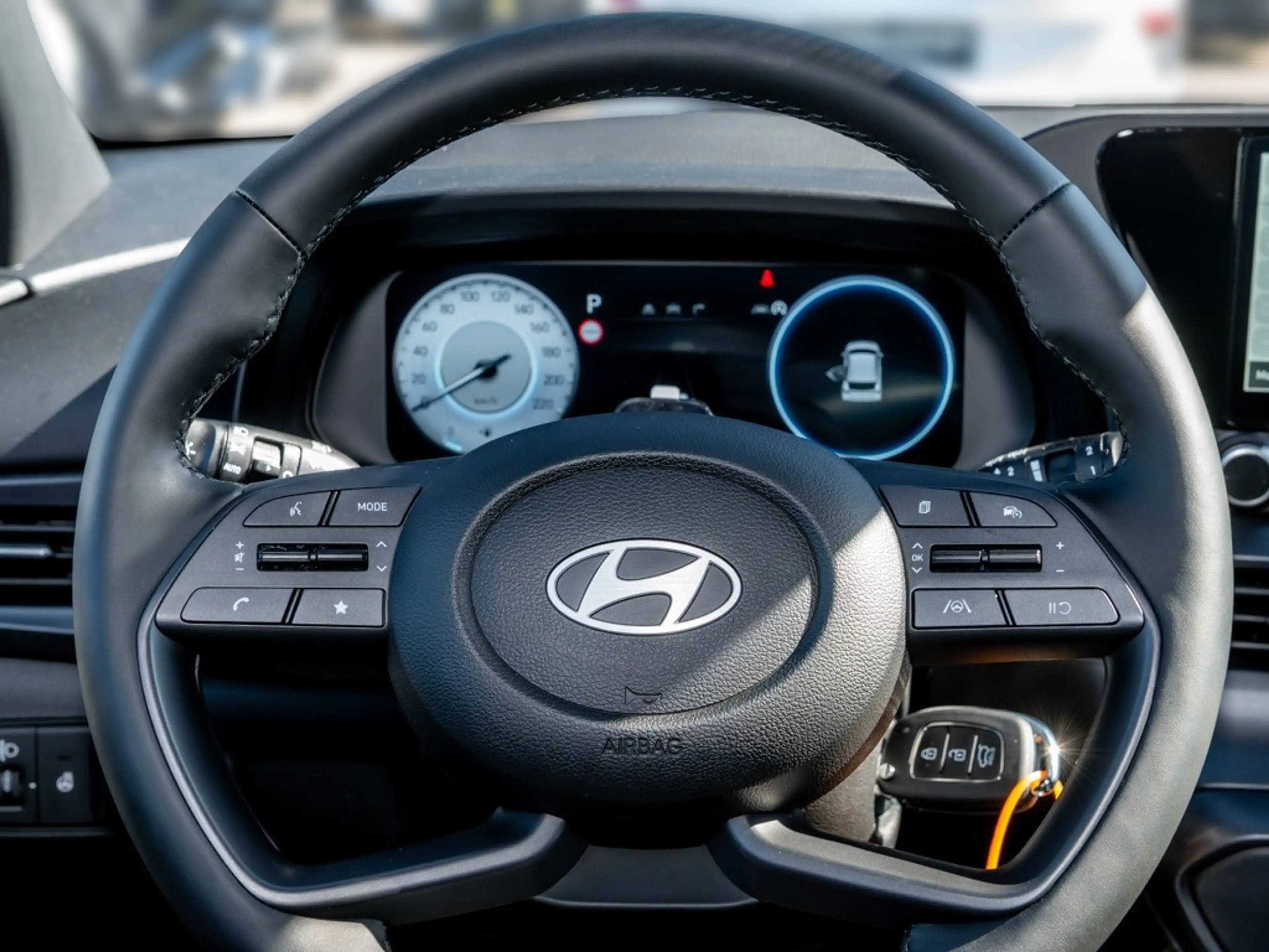 Hyundai i20 Blackline AUT Kam. KeyLess LM Navi PDC SHZ — photo 8
