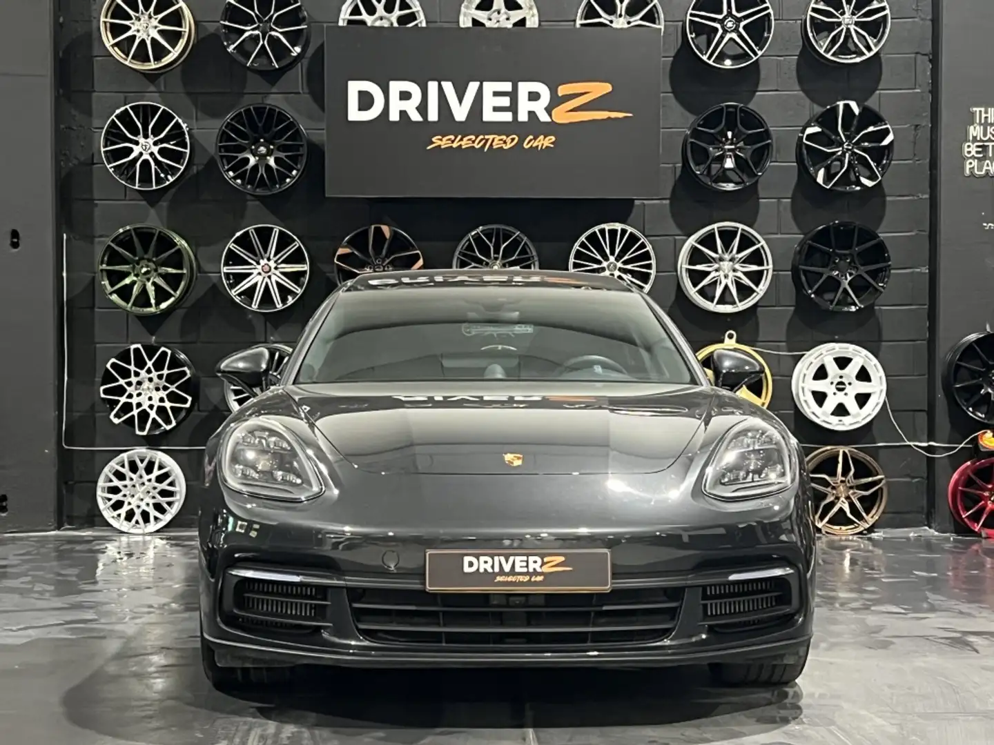 Porsche Panamera 4 e-Hybrid Sport Turismo Gris - 2