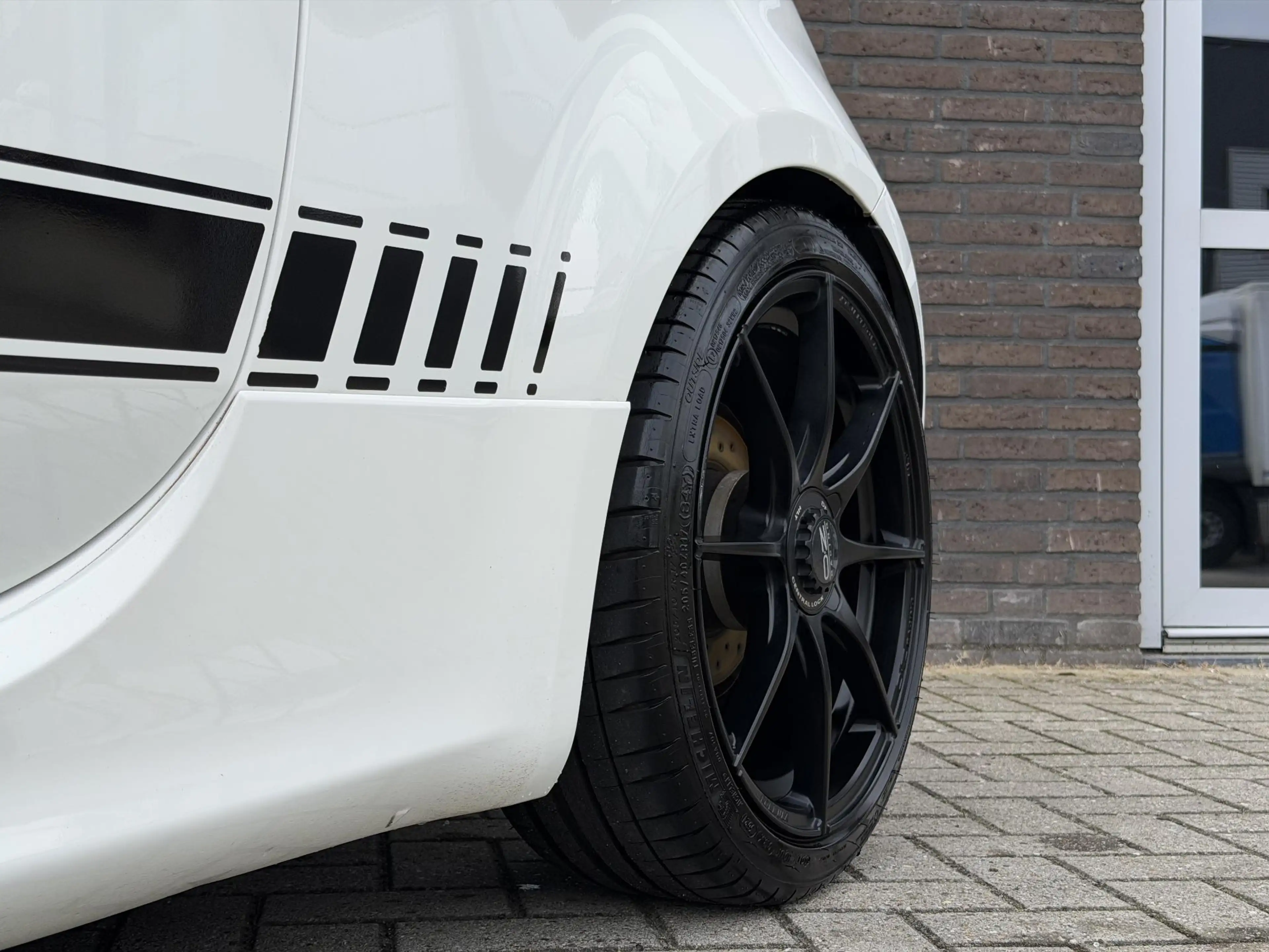 Abarth 595 Turismo 595C 1.4 T-Jet Abarth | STAGE 3 TD04 | BEATS | OZ — photo 4