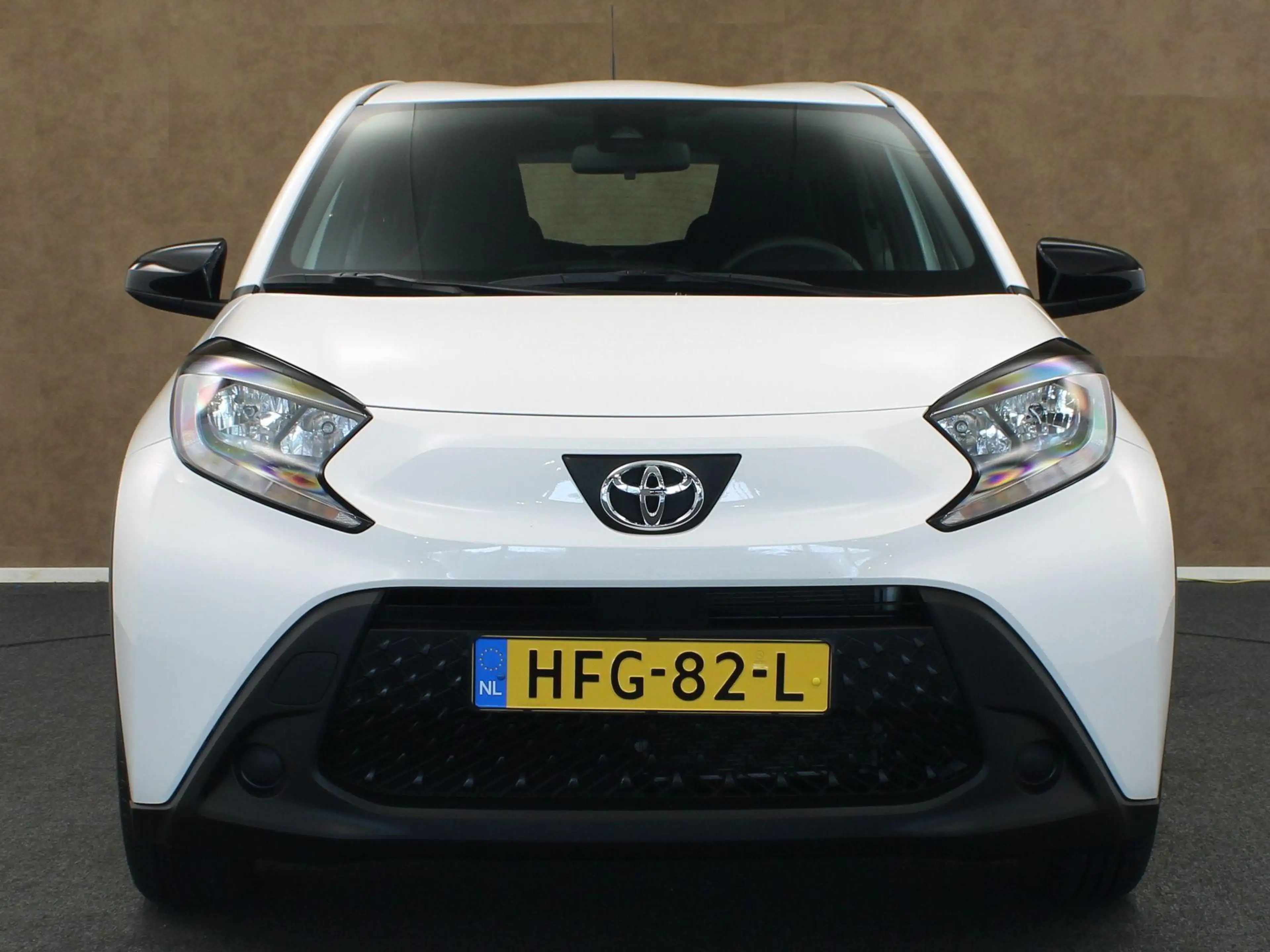 Toyota Aygo X 1.0 VVT-i S-CVT Play - ORIGINEEL NEDERLANDSE AUTO — photo 11
