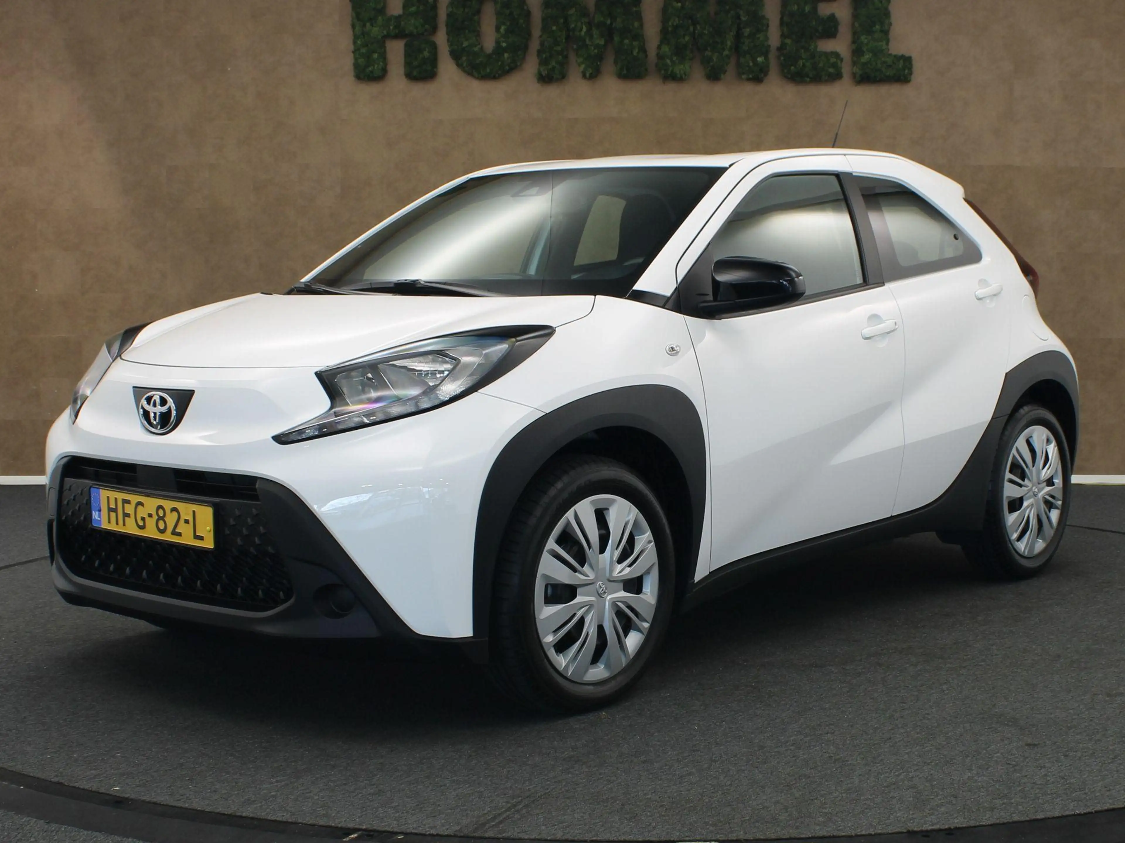 Toyota Aygo X 1.0 VVT-i S-CVT Play - ORIGINEEL NEDERLANDSE AUTO — photo 7