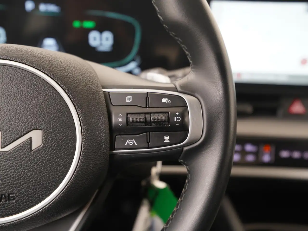 Kia Sportage 1.6 T-GDi Plug-in Hybrid AWD DynamicLine Trekhaa, миниатюра 11