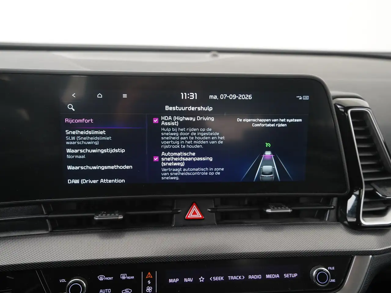Kia Sportage 1.6 T-GDi Plug-in Hybrid AWD DynamicLine Trekhaa, миниатюра 23