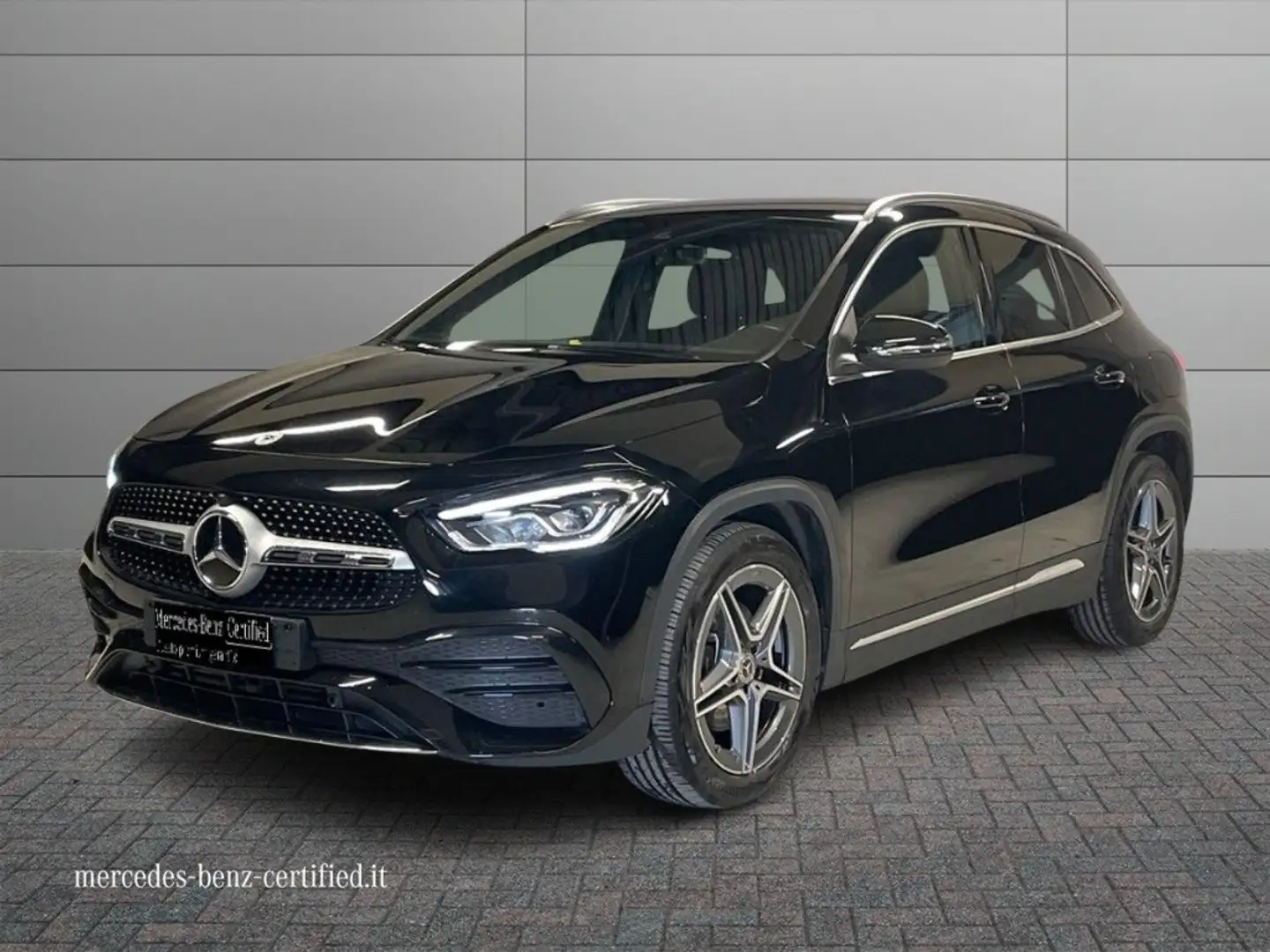 Mercedes-Benz GLA 220 220 d Premium auto Nero - 1