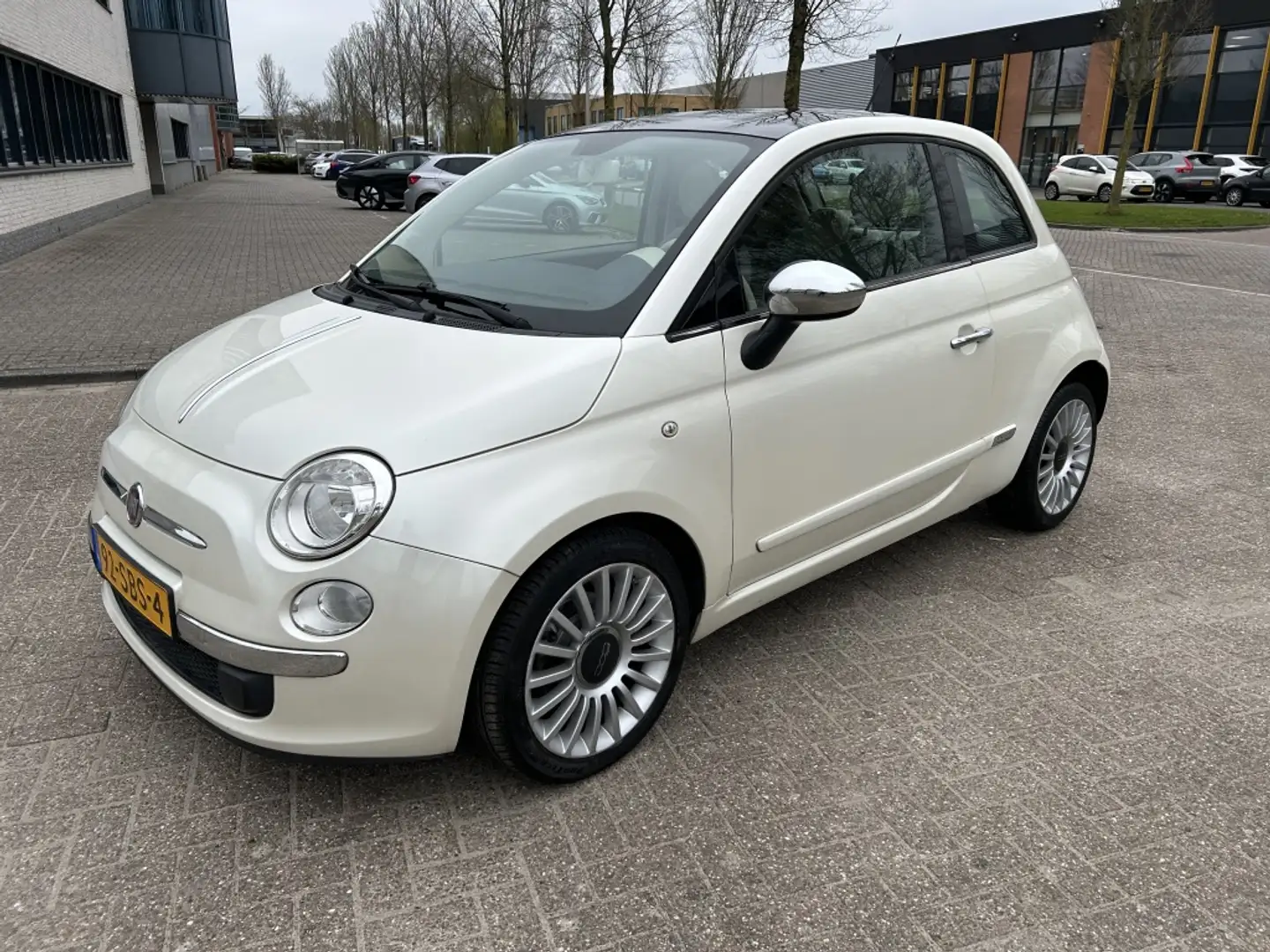 Fiat 500 0.9 TwinAir Lounge PANO AIRCO BLUETH NAP! Wit - 1