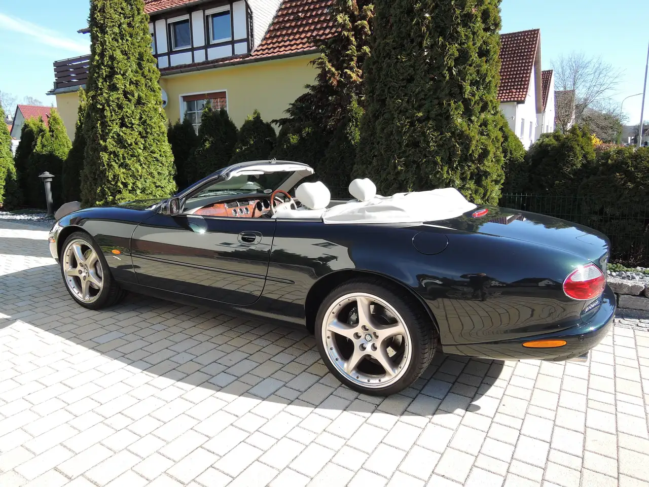 Jaguar XK8 Cabriolet, foto 4