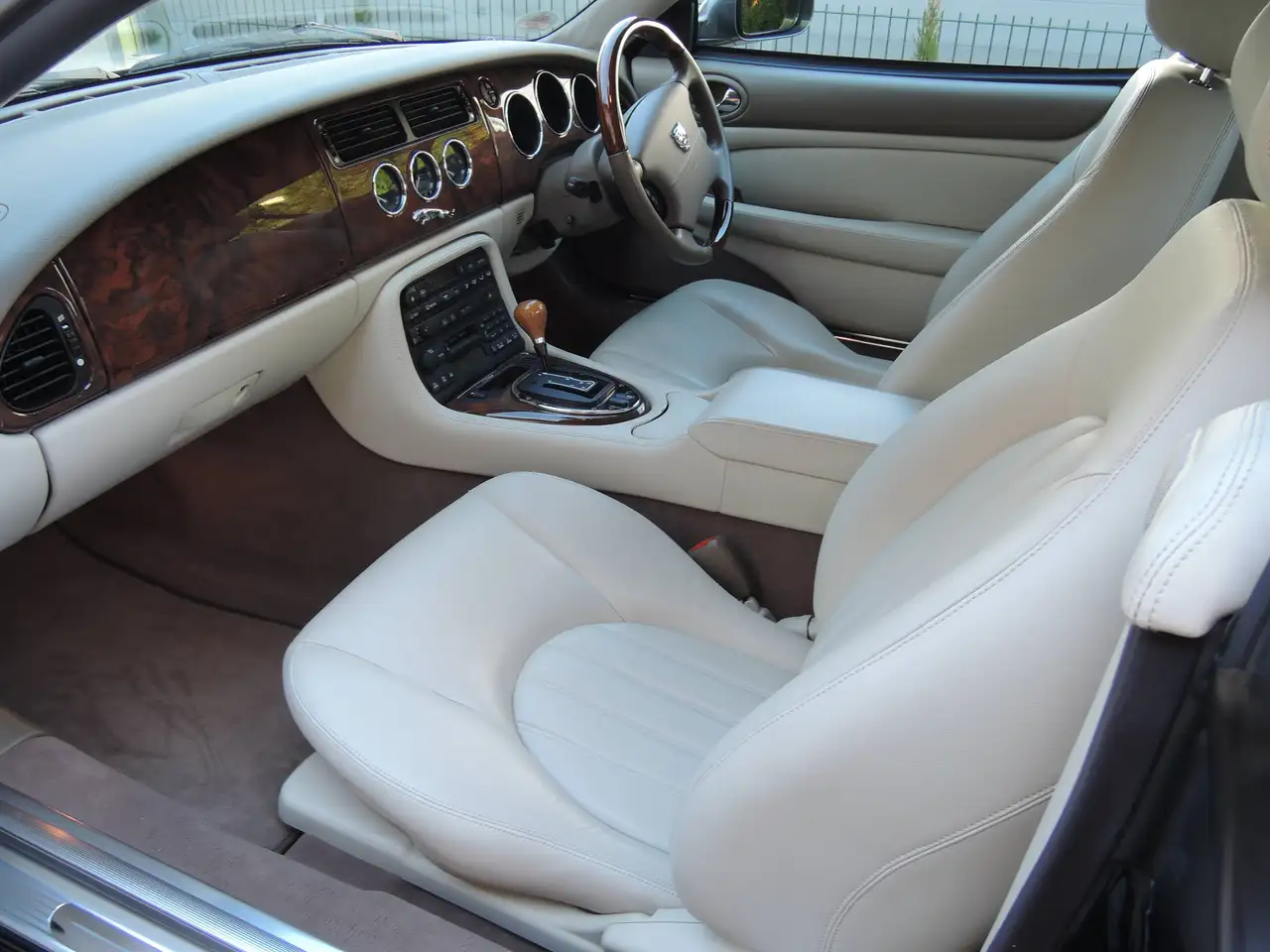 Jaguar XK8 Cabriolet, foto 5