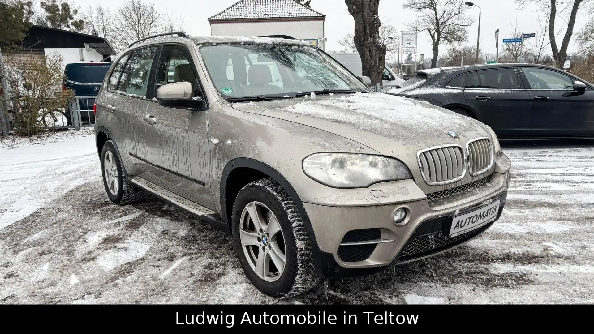 BMW X5 xDrive40d Leder*Panoramdach - 2