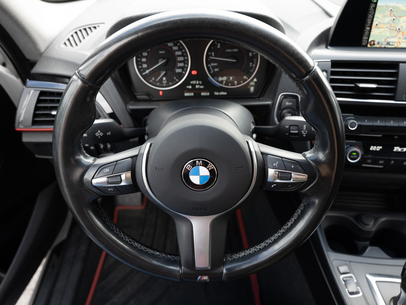BMW 120 i Sport Line NAVI SITZHEIZUNG PDC KLIMA — photo 14