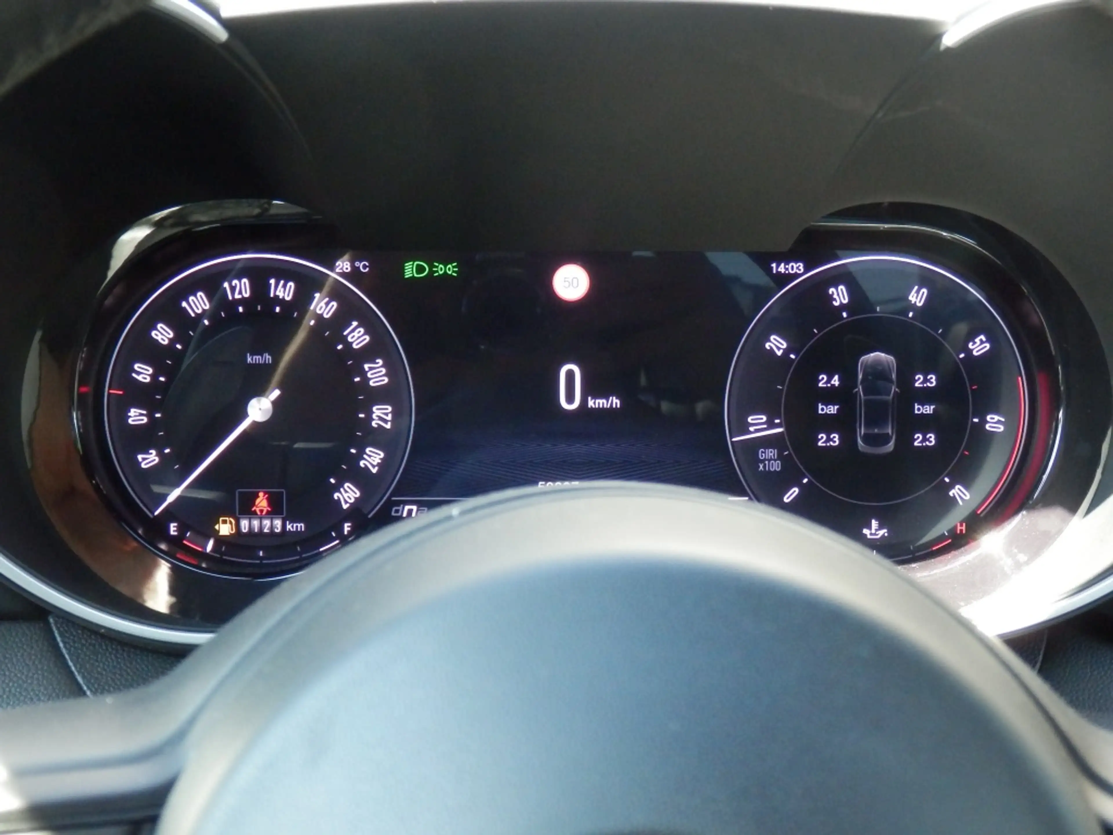 Alfa Romeo Giulia 2.0 T GME AWD Veloce — photo 14