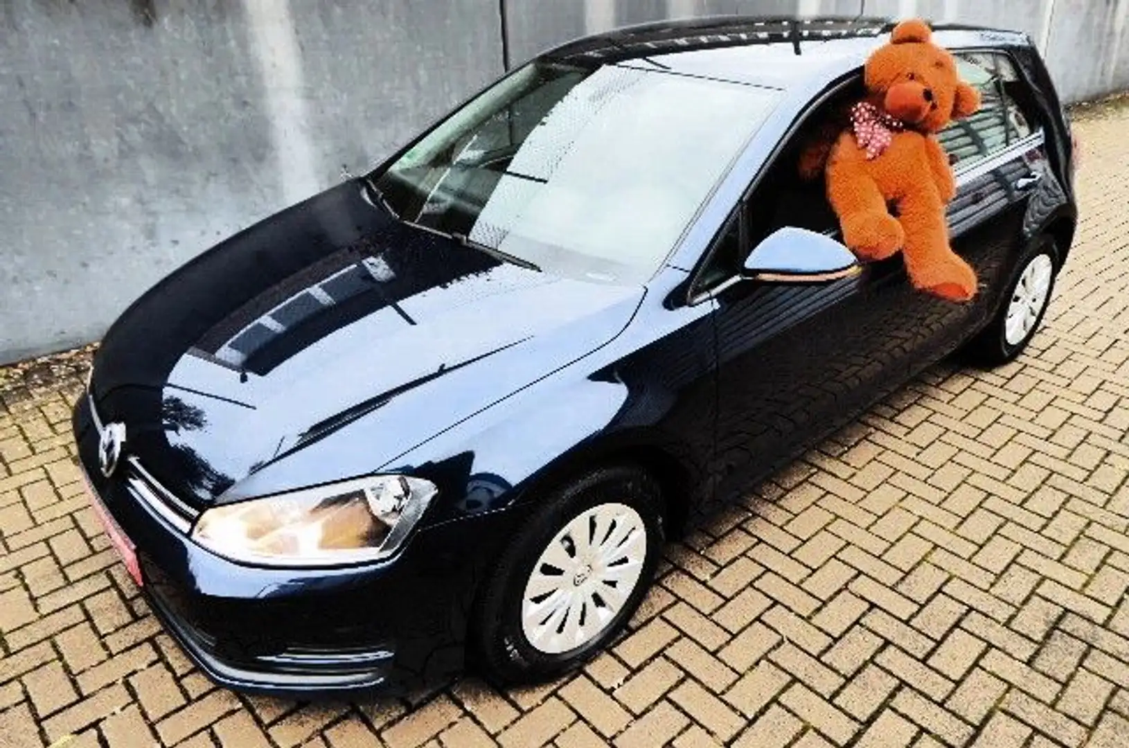 Volkswagen Golf VII Trendline BMT Topzustand Blauw - 1