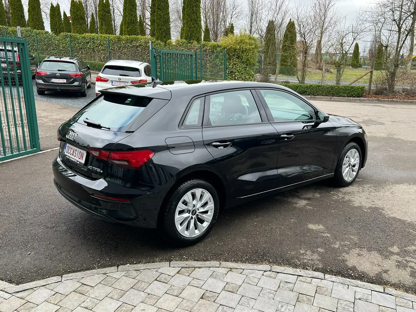 Audi A3 SB 40 TFSI E 204 CV HYBRIDE ATTRACTION PACK BUS. Noir - 2