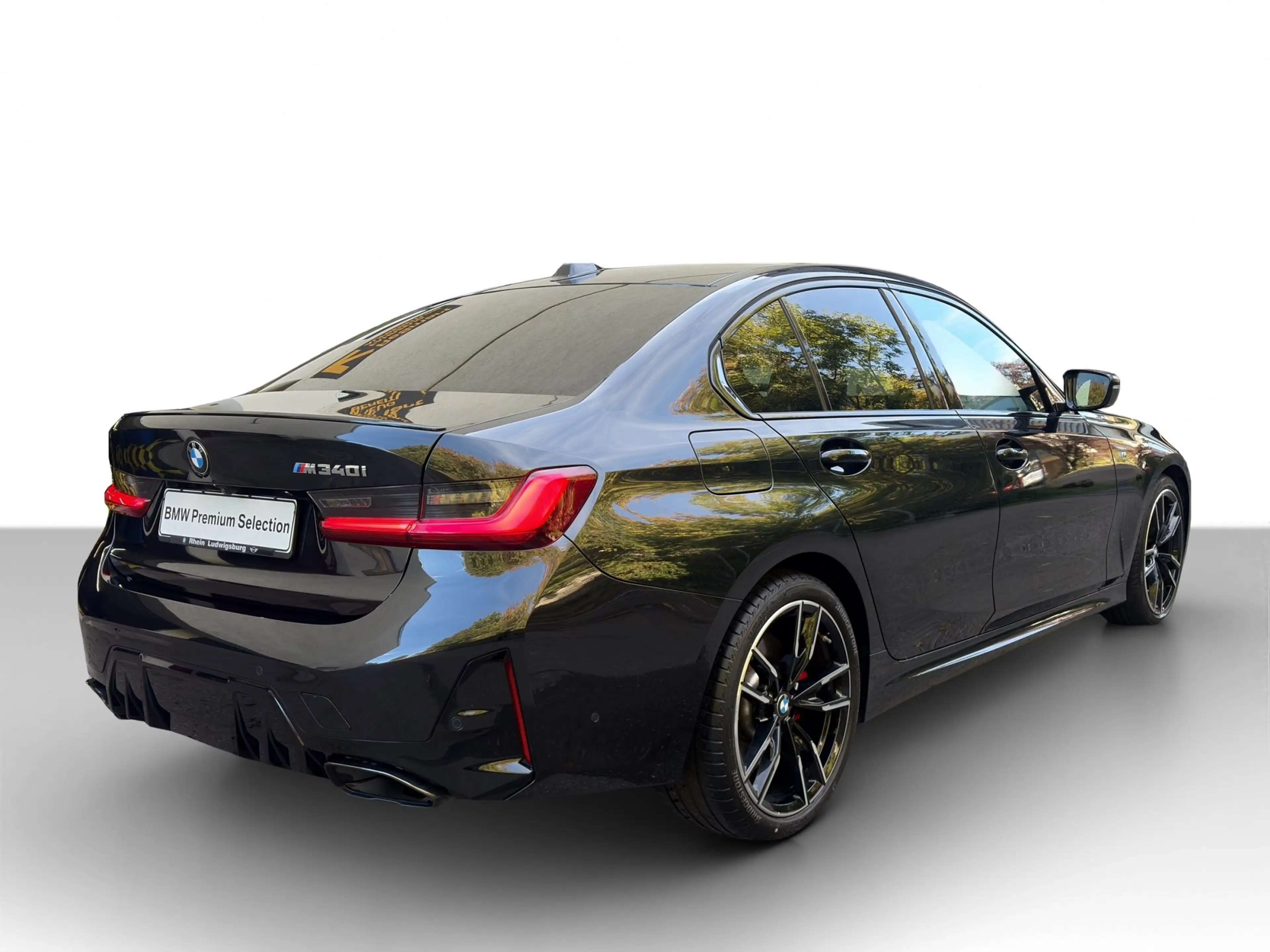 BMW M3 xDrive Limousine — photo 7