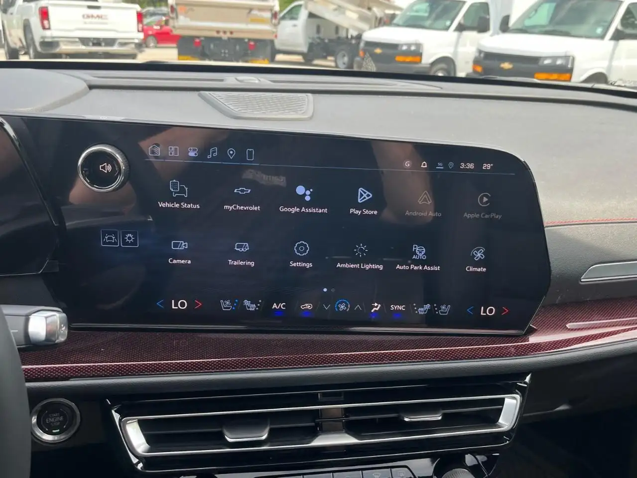 Chevrolet Traverse photo Chevrolet Traverse