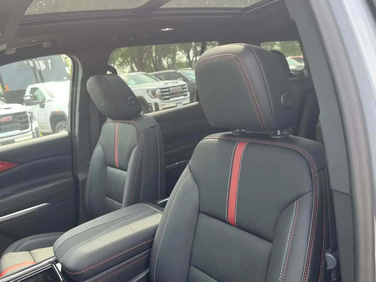 Chevrolet Traverse photo Chevrolet Traverse