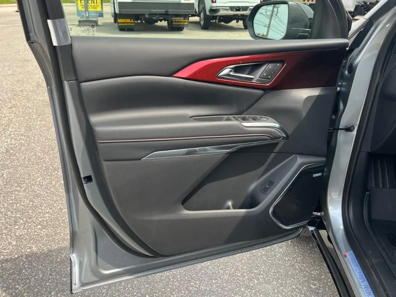 Chevrolet Traverse photo Chevrolet Traverse