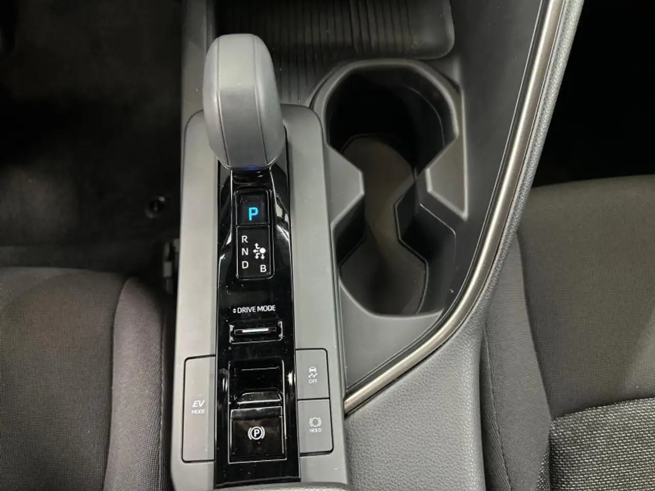 Toyota C-HR 140hp HEV C-HR carplay camera, миниатюра 25