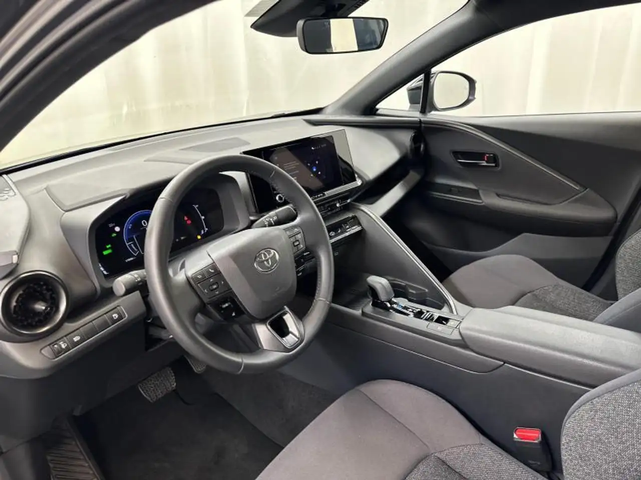 Toyota C-HR 140hp HEV C-HR carplay camera, миниатюра 18