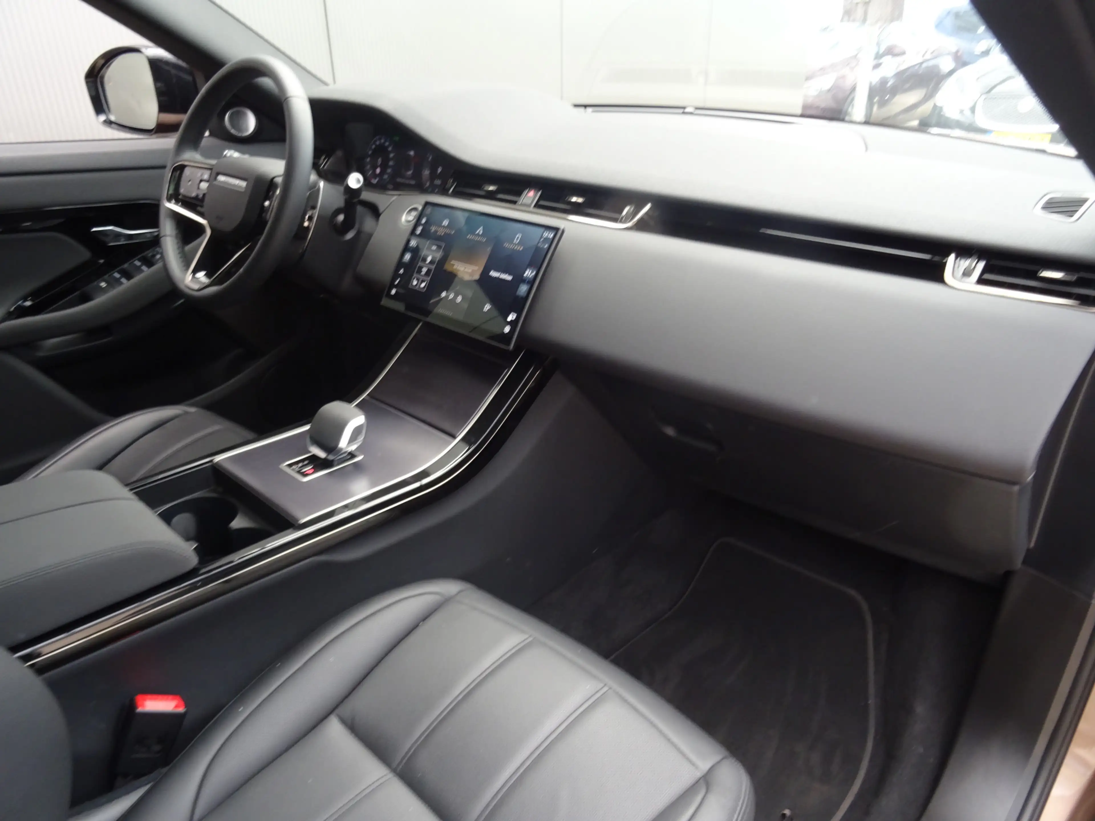 Land Rover Range Rover Evoque 1.5 P160 MHEV FWD Dynamic SE * PANORAMADAK * LAGE — photo 3
