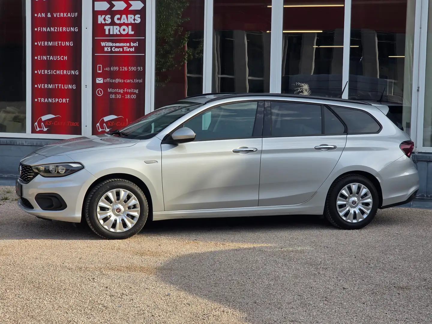 Fiat Tipo Business 120 Lounge Silber - 2