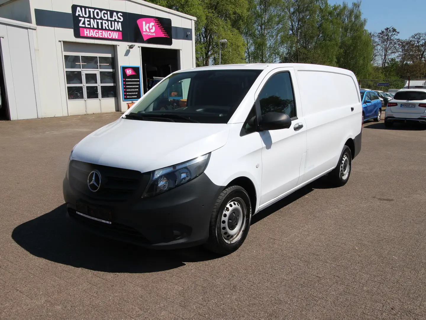 Mercedes-Benz Vito 114 CDI BlueTEC lang KLIMA+TEMPOMAT+2xPDC Weiß - 2