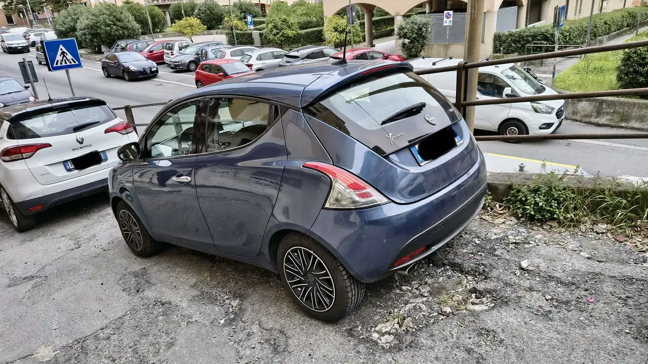 Lancia Ypsilon 2022 — фото 7