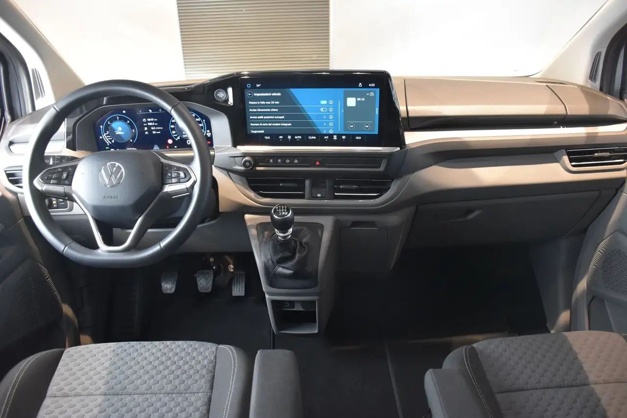 Volkswagen T7 Caravelle 2026 — фото 12