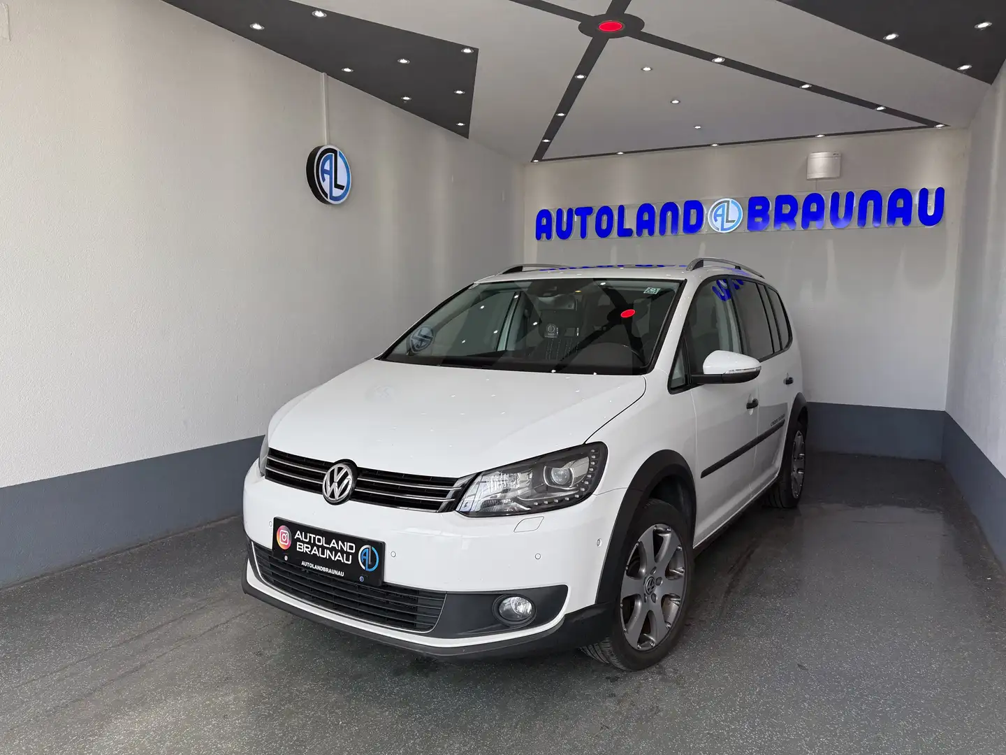 Volkswagen Touran Touran 2.0 TDI DPF DSG Highline Weiß - 1