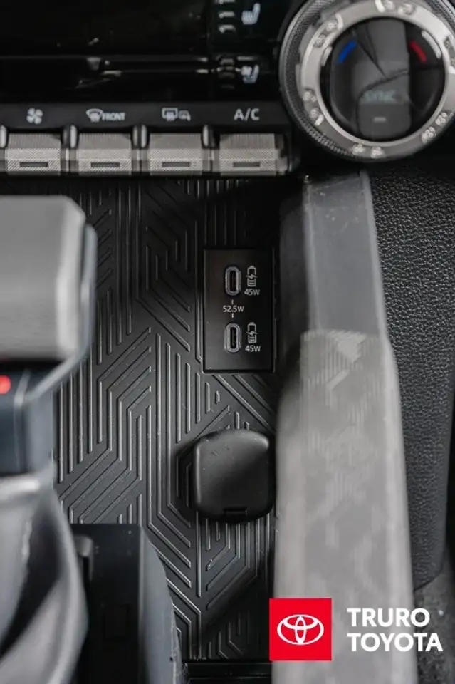 Toyota Tacoma снимка Toyota Tacoma