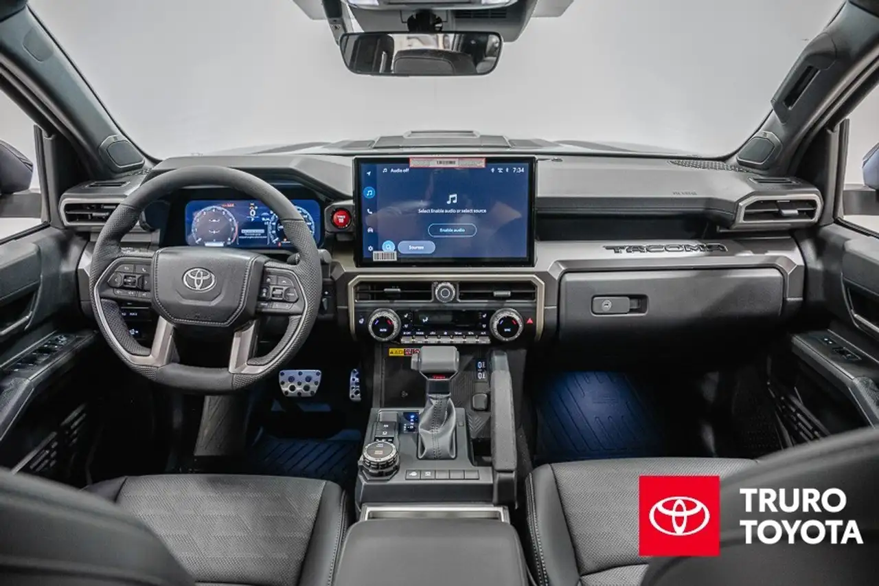 Toyota Tacoma снимка Toyota Tacoma