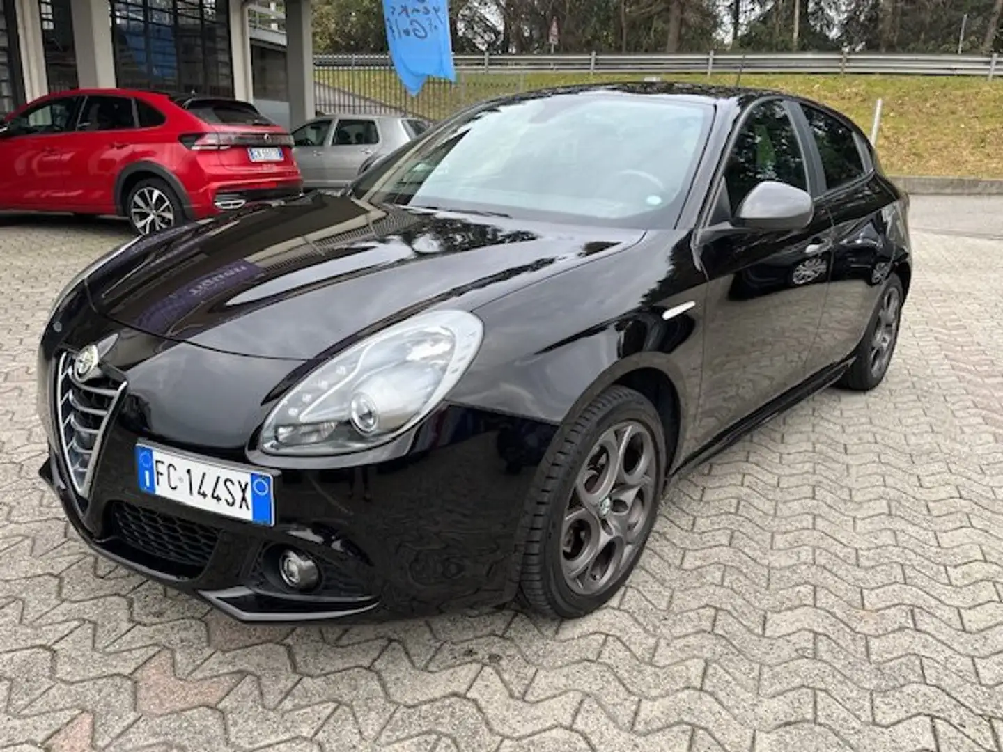 Alfa Romeo Giulietta 1.4 t. m.air Super 150cv Noir - 1