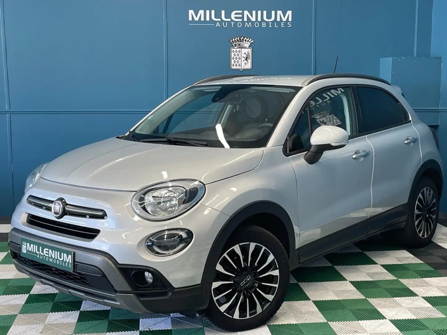 Fiat 500X 1.6 MULTIJET 120CH CROSS DCT Gris - 1