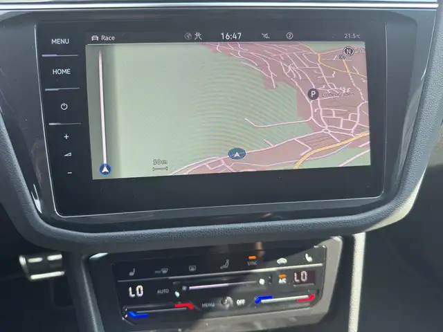 Volkswagen Tiguan view 13