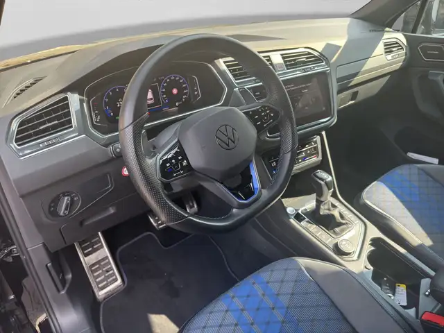 Volkswagen Tiguan view 9