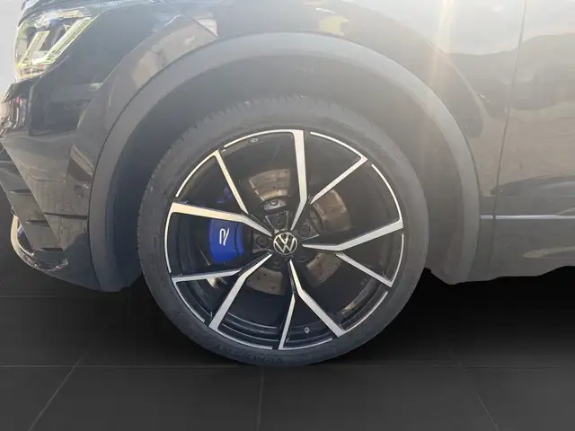 Volkswagen Tiguan view 7