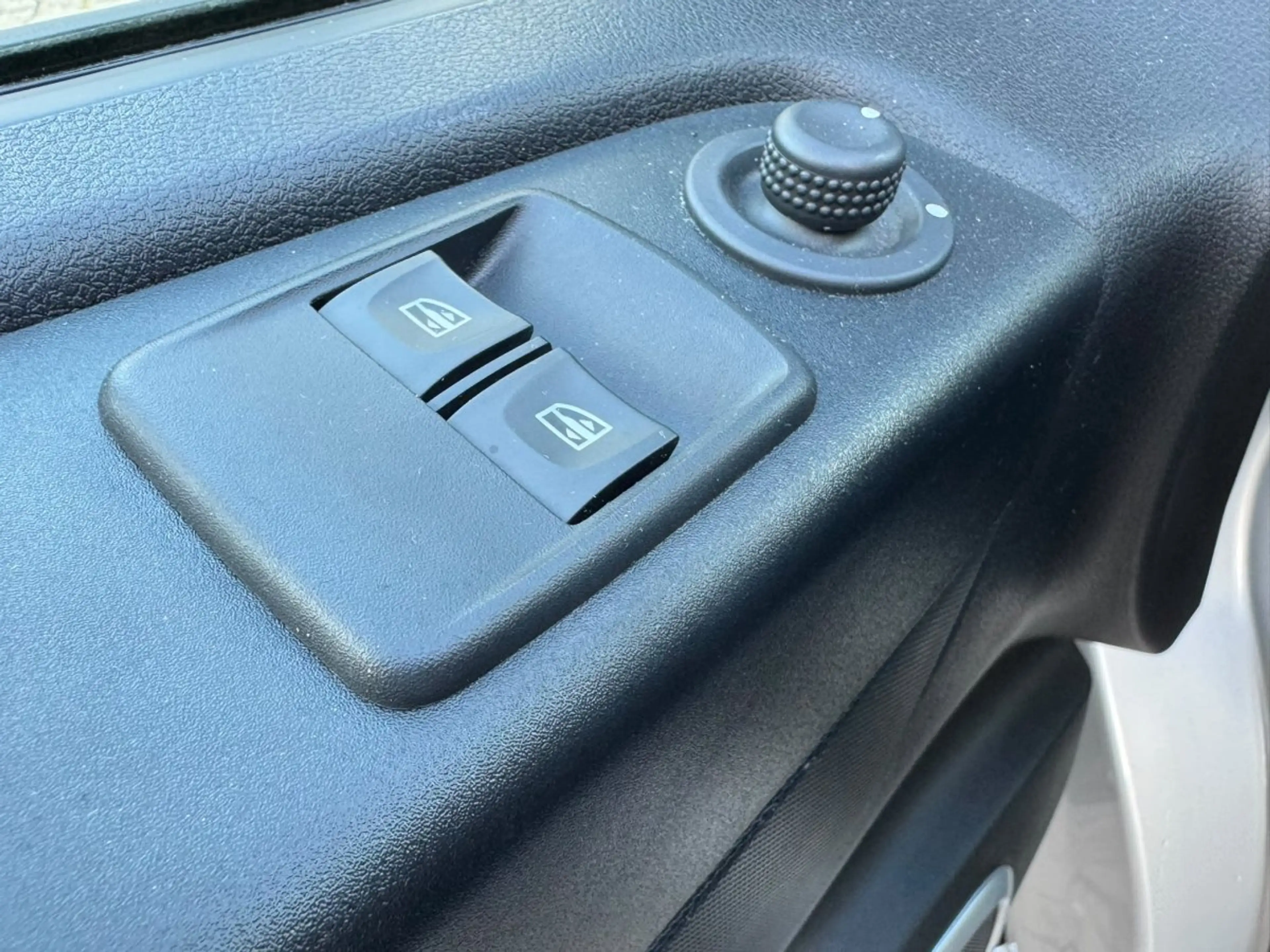 Nissan NV300 2,9t dCi 170 DPF L2H1 PREMIUM (EURO 6d-TEMP) 2,9t — photo 30