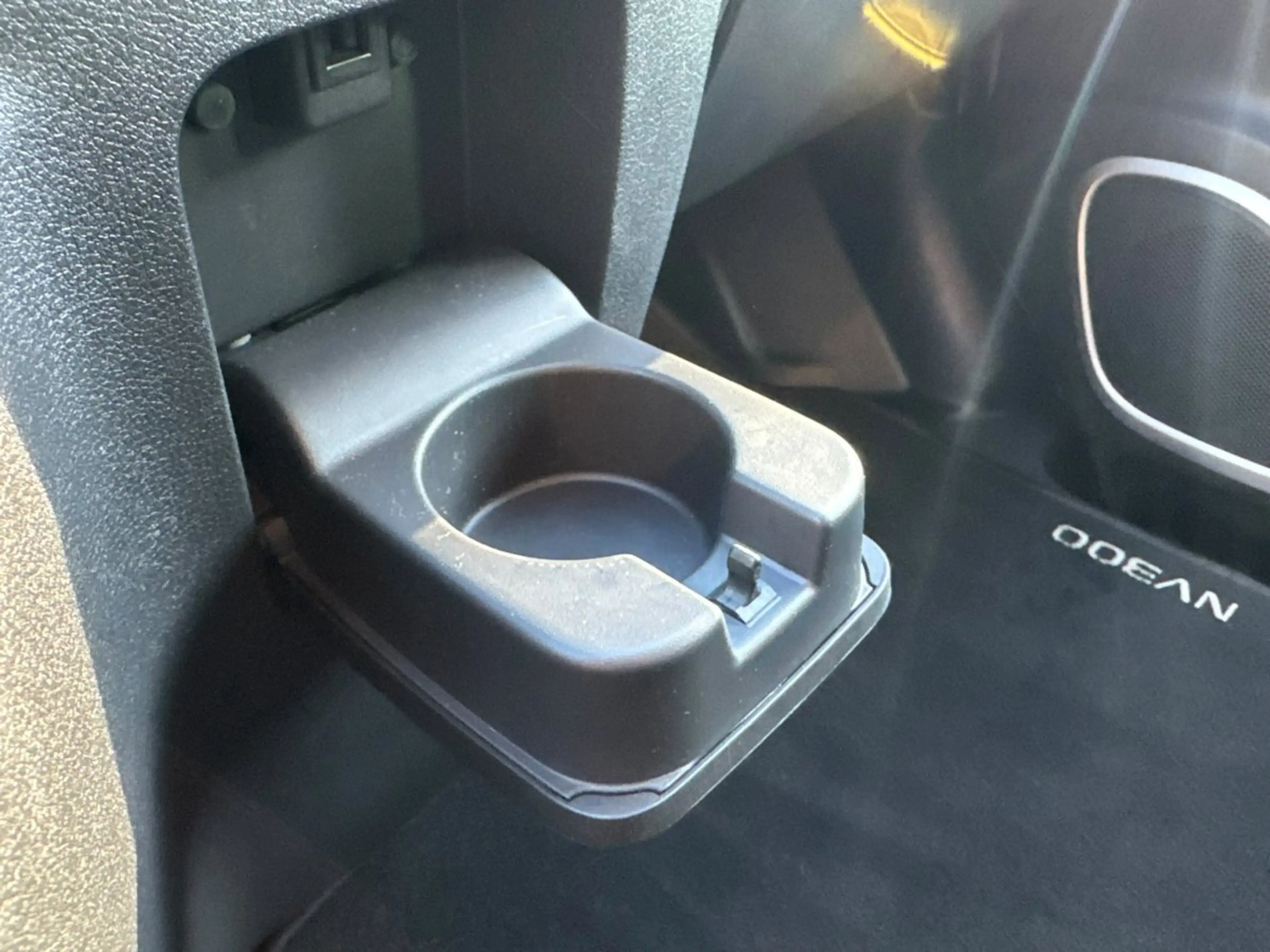 Nissan NV300 2,9t dCi 170 DPF L2H1 PREMIUM (EURO 6d-TEMP) 2,9t — photo 38