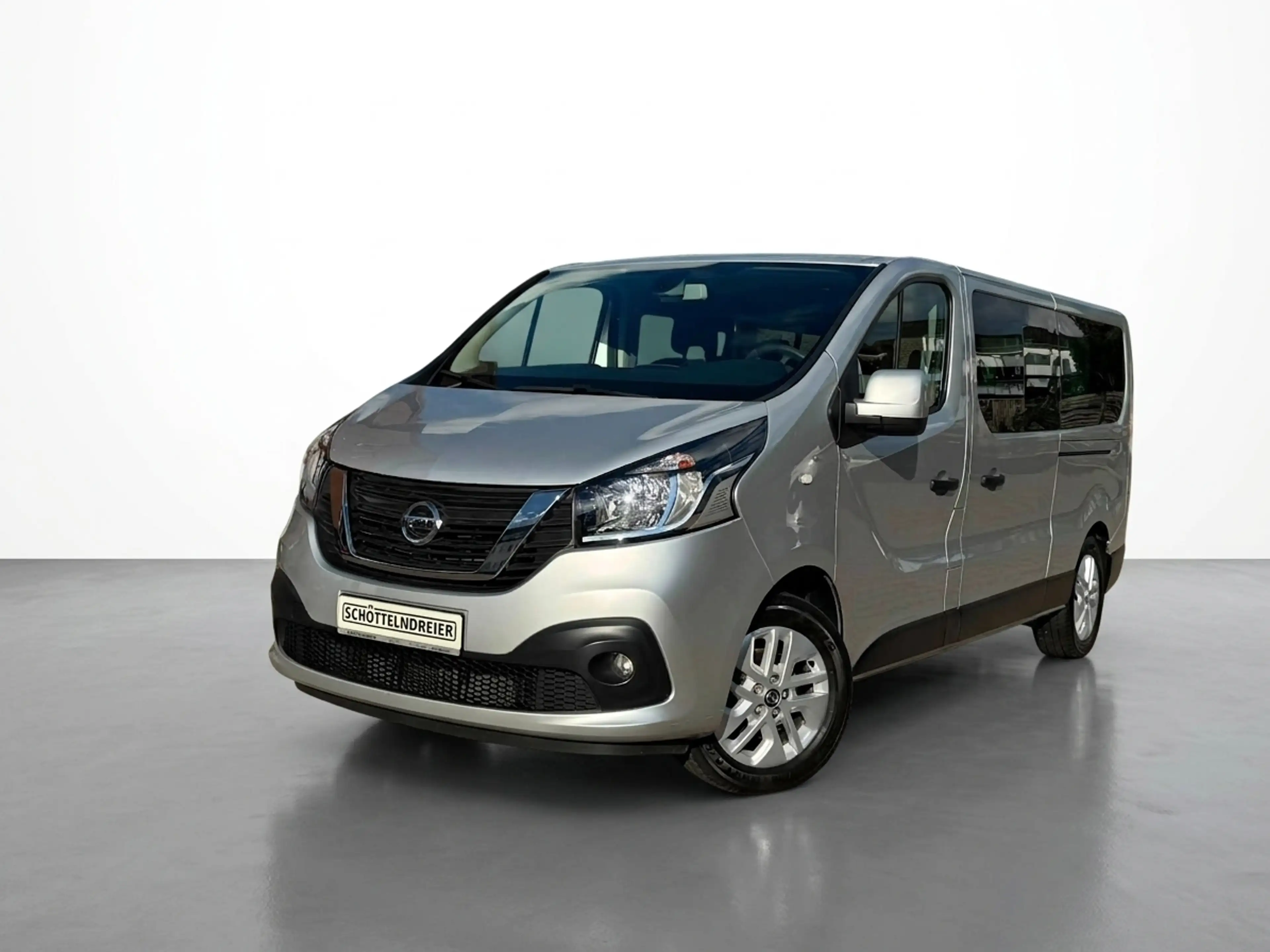 Nissan NV300 2,9t dCi 170 DPF L2H1 PREMIUM (EURO 6d-TEMP) 2,9t — photo 2