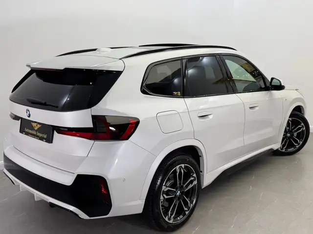 BMW X1 view 4