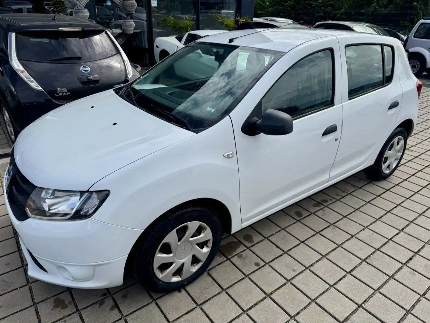 Dacia Sandero 1.2 16v 75ch AMBIANCE Blanc - 2